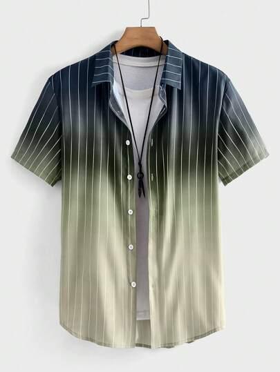 Visual descontraído com camisa tropical leve, ideal para passeios.